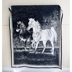 Vintage Biederlack Equestrian Horse Blanket Reversible Throw 56x72 Made In USA